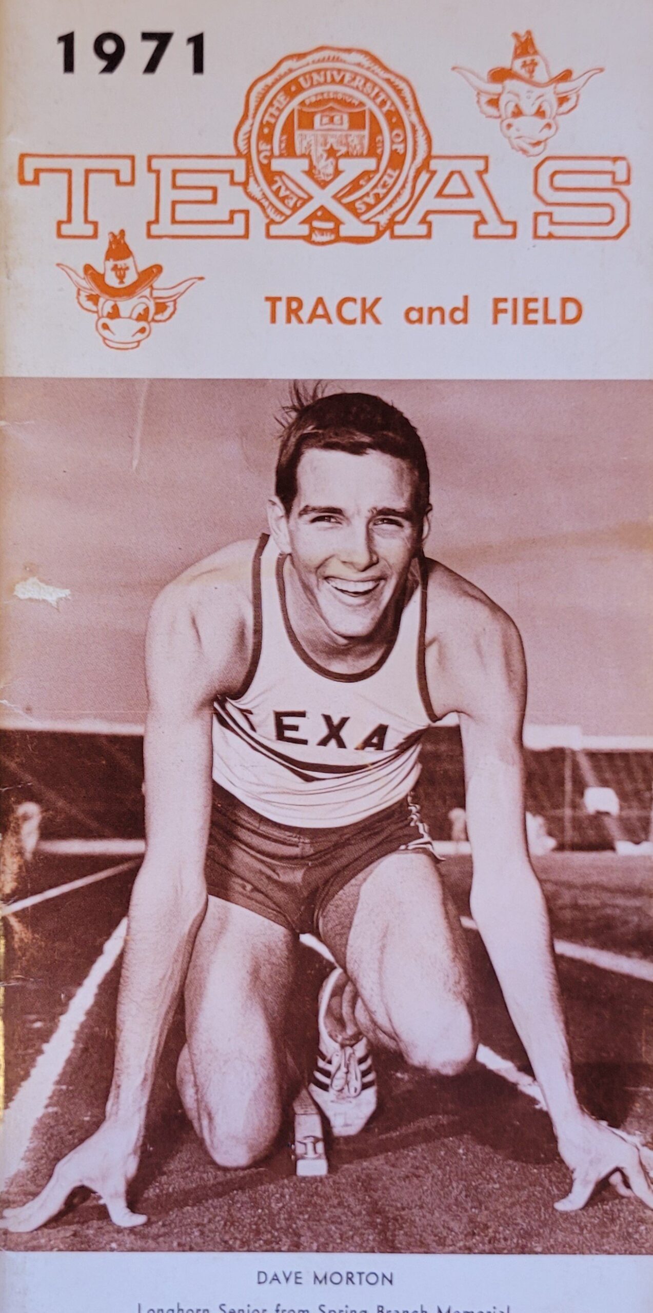 1971 men's track Dave Morton.jpg