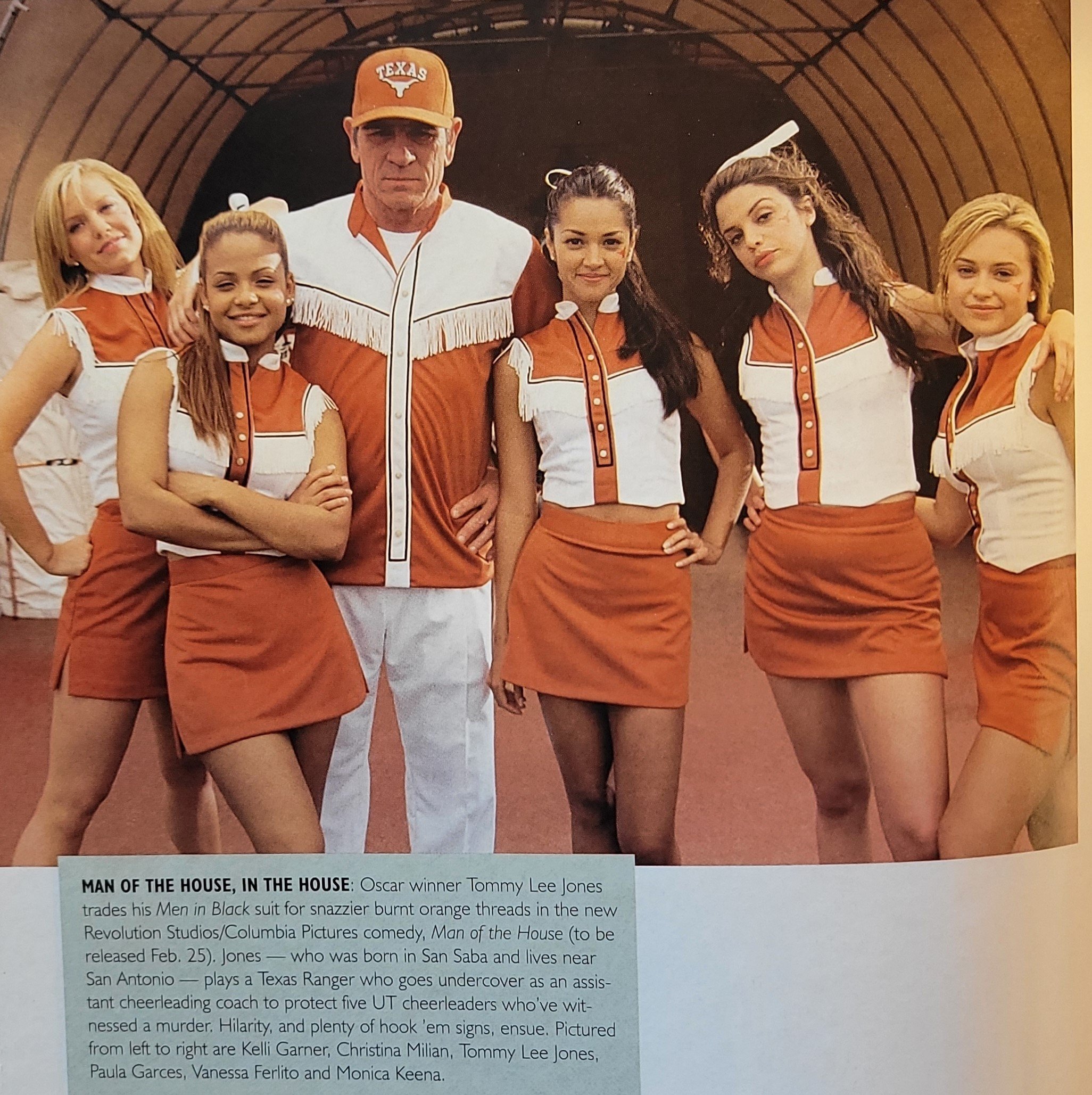 2005-2006 cheerleaders  (2).jpg