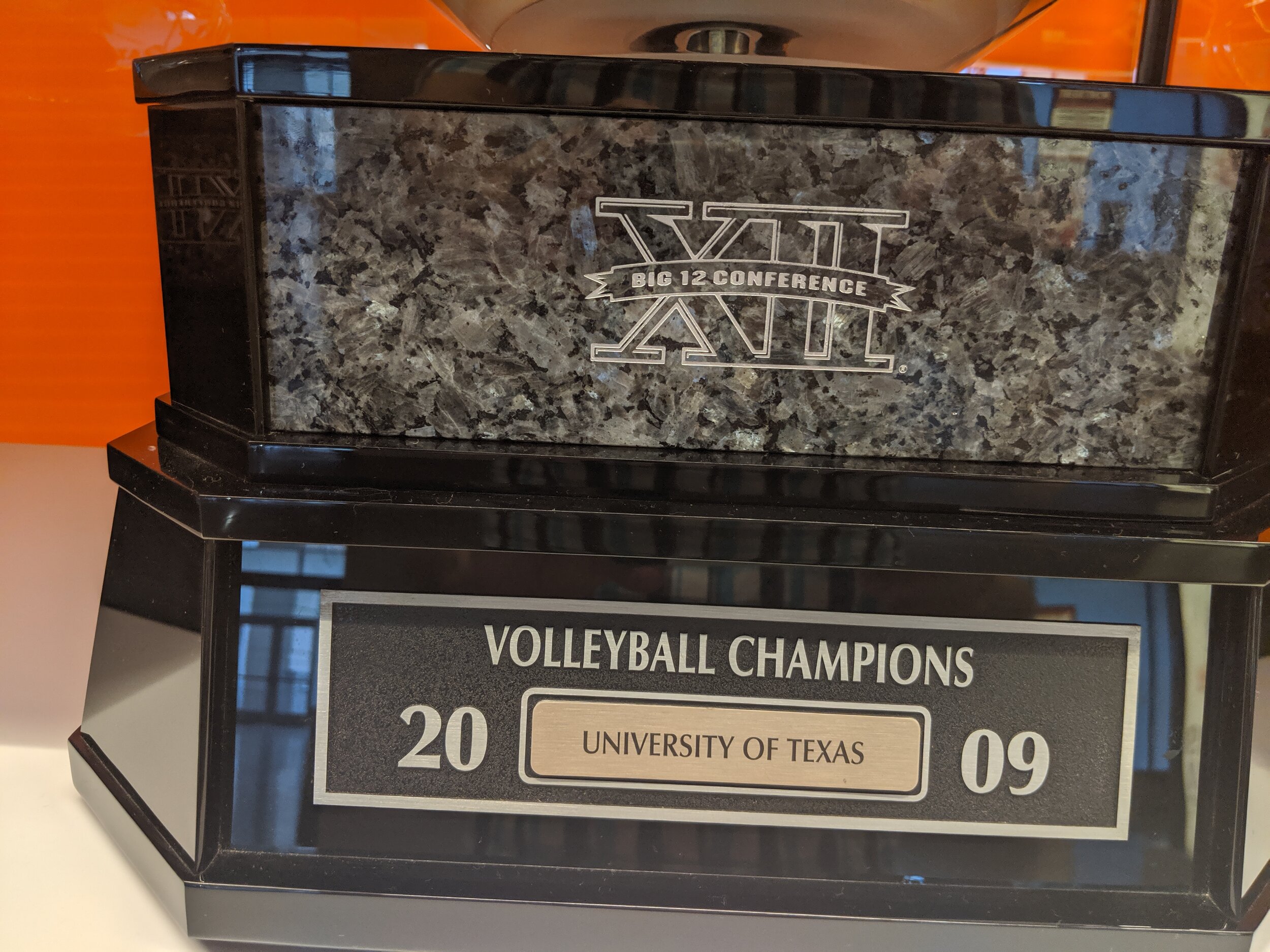 2009 Volleyball trophy.jpg