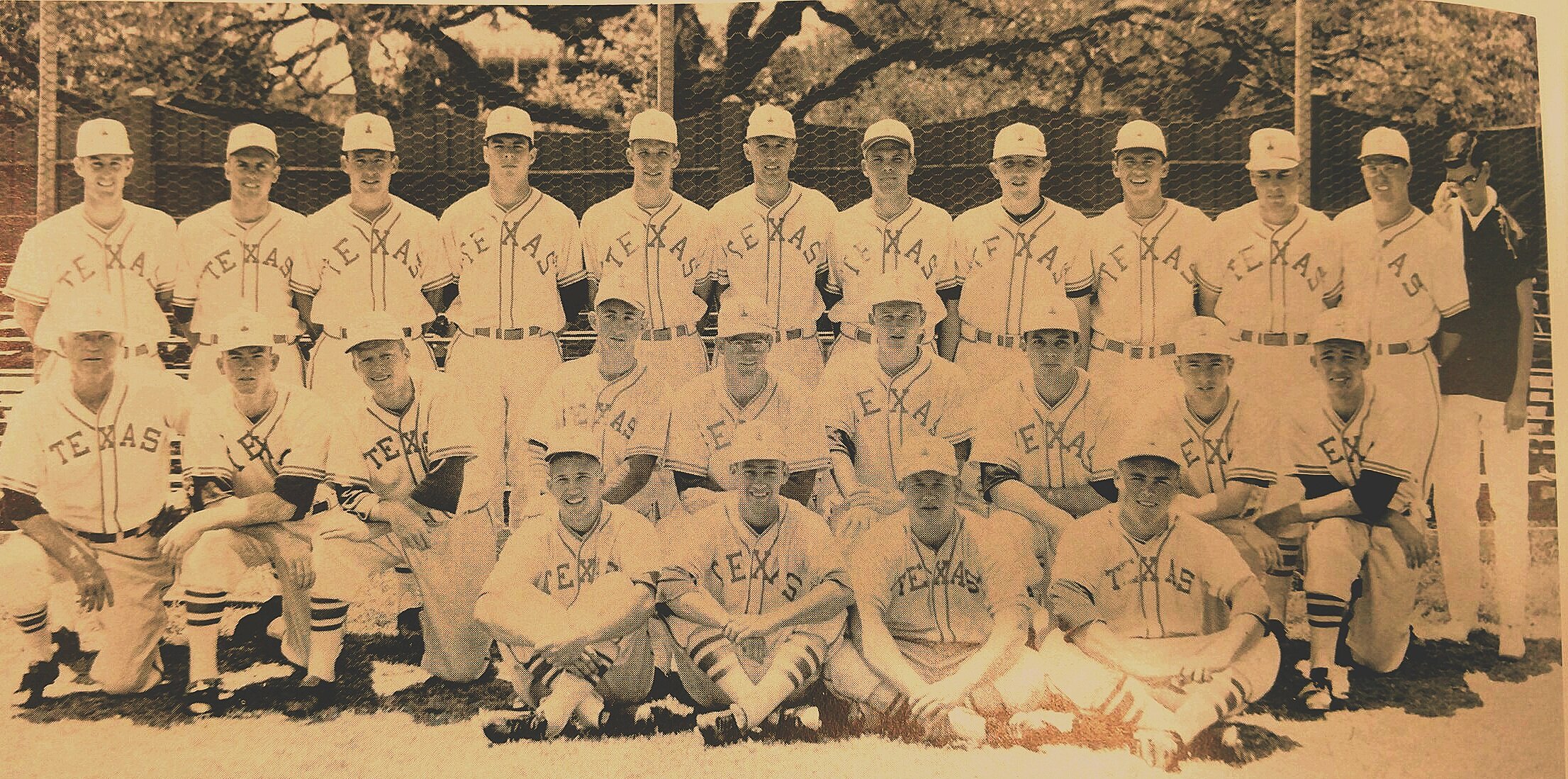  1962 - bottom row Gardner, Hartenstein, Kuebel, Haley-   middle  Falk, Bethea, Ormand, Matlock, Bell, London, Allen, Rigby, Belcher,   Top - Meyer , Tedford, Nunnenkamp, Thrash, Brazelton, Kasper, Callaway, Pinckney, Knutson, Skinner, New, Byrd 