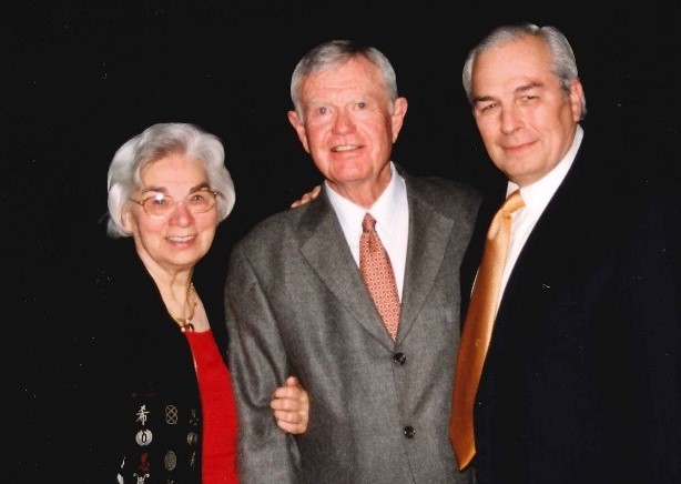 Edith and Darrell Royal with Gene Powell