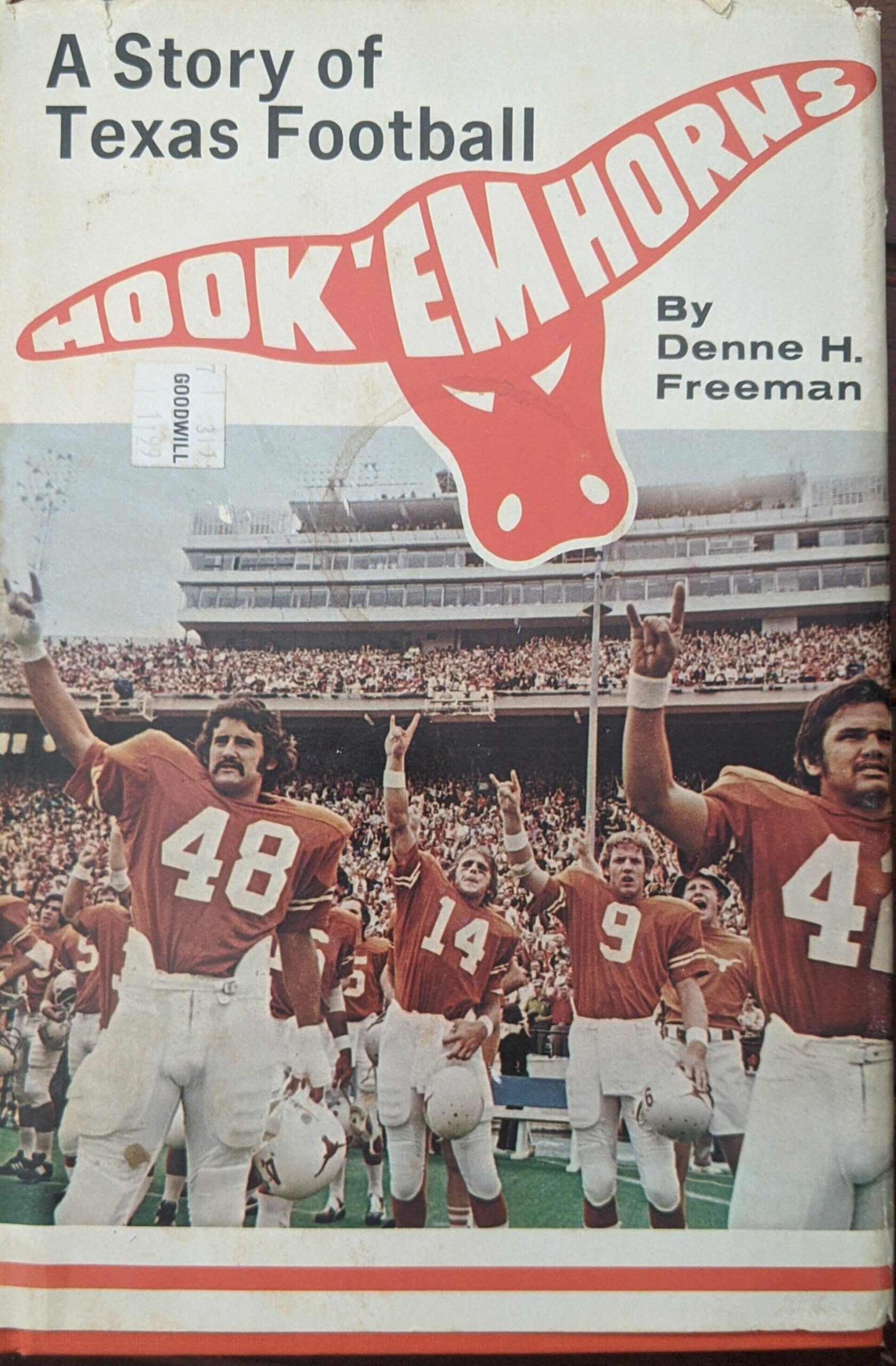 Royal also confides in the book “A Story of Texas Football Hook’em Horns” by Denne H. Freeman that being successful in recruiting has disadvantages . When The Longhorns were riding high in the 60s and had back-to-back national championships, and the Horns had defeated Oklahoma six times in a row it got so only ones who were pulling for Texas were true Orangebloods.