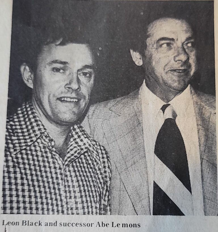 Coach-Black-and-Lemons