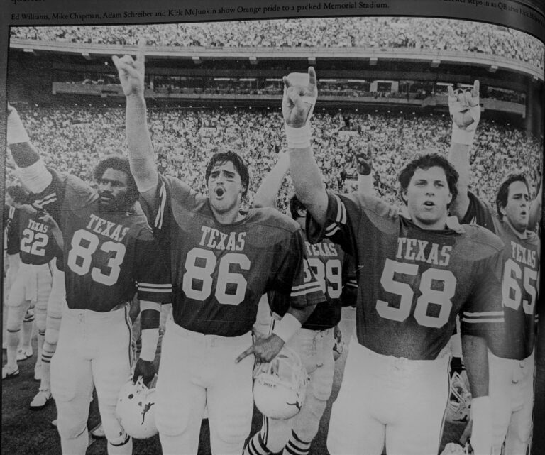 REWIND TO 1982 TEXAS MAKES TURKEYS OUT OF AGGIES